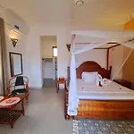 Mimi Na Wewe Villa