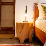 Zanzibarista Villas