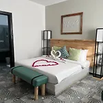 Opera Hotel