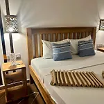Cezere The Palm Hotel