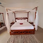 Mimi Na Wewe Villa