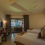 Sea Cliff Resort & Spa