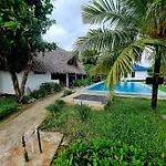 Kigwedeni Villas