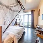 Mahi Mahi Beach Hotel