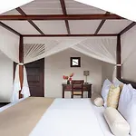 Kisiwa House