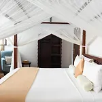 Kisiwa House
