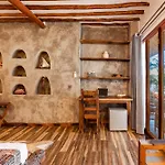 Casa Ananda Boutique Hotel