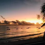 Sea Crest Hotel