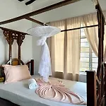 Mlango Paje House II