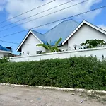 Zanzibar Farhat Villa