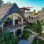 Clove Island Villas & Spa