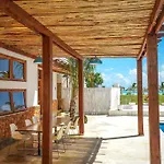 Aquamarina Hotel