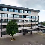New Amaan Hotel