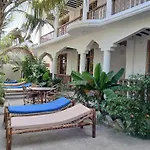 The New Blue Waves Hotel