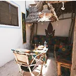 Kiungani Lodge