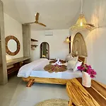 Beachfront Apartments With Private Pool