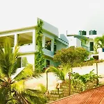Sea Crest Hotel