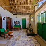 Zanz 14 Beach Bungalows
