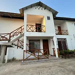 Mbuyuni Lodge Nungwi