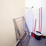 Zanzi Modern 2 Bed Apartment Gf