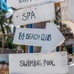 B4 Beach Club