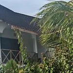 Kivulini Lodge And Restaurant