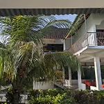Kivulini Lodge And Restaurant