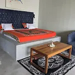 Kivulini Lodge And Restaurant