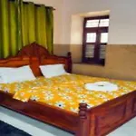 Tuna\'S House