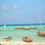 Kizi Dolphin Lodge