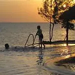L\'Oasis Beach