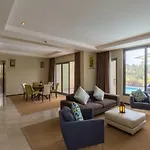 Ngalawa Hotel And Resort