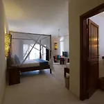 Fruit And Spice Wellness Resort