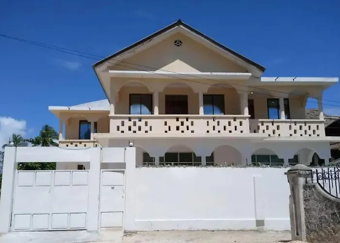 Mauwa House