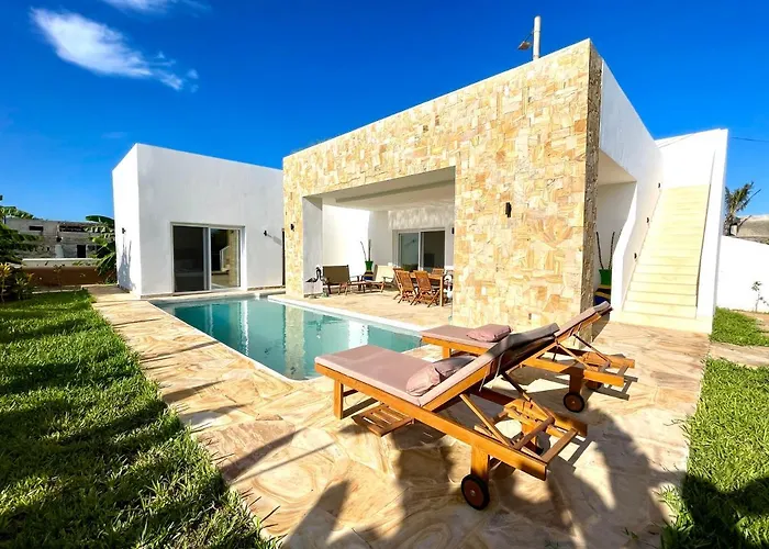 Manami Villa With Private Pool Zanzibarhouses