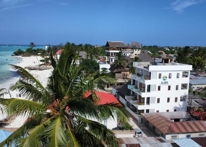 Aluna Beach Apartments