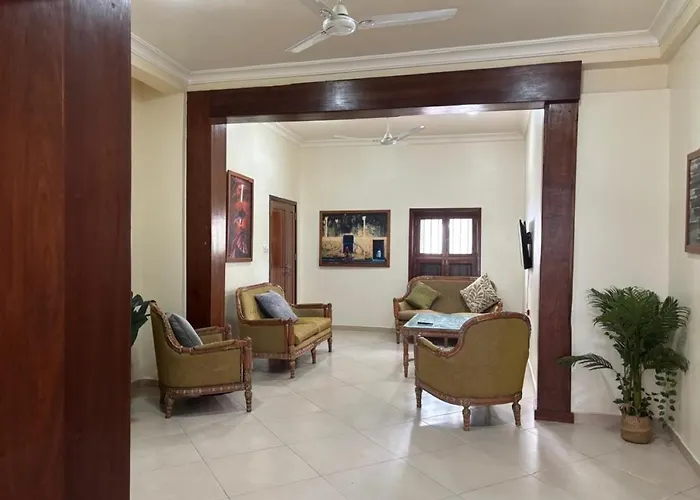 Aziza Apartment