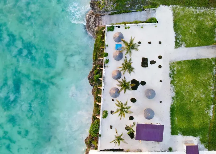 Aquamarina Hotel