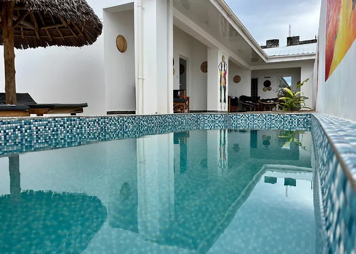 Zmk Hotel