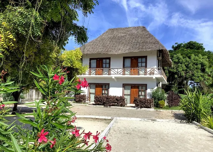 Shamba Lodge