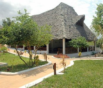 Ngalawa Village Chwaka