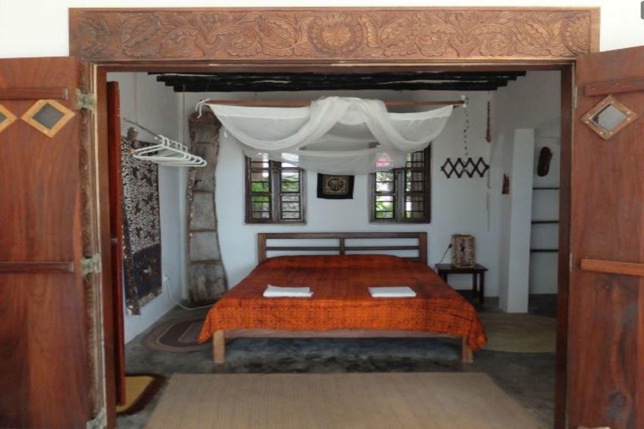 Mango House 3*