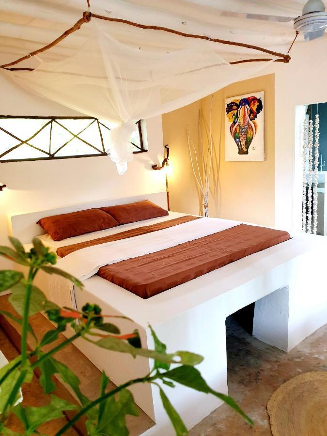 Lodge Spirit Michamvi Kae