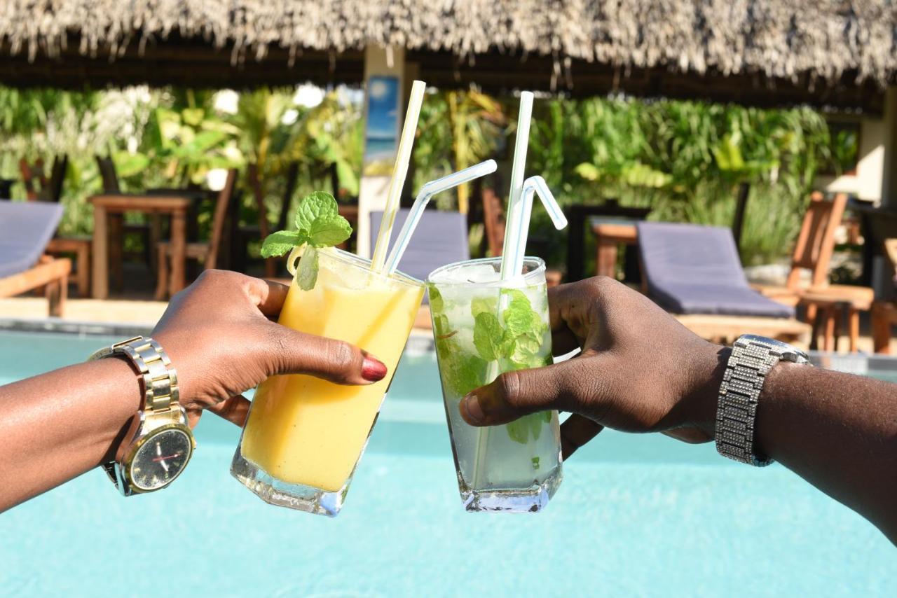 Shamba Village Hotel 5*