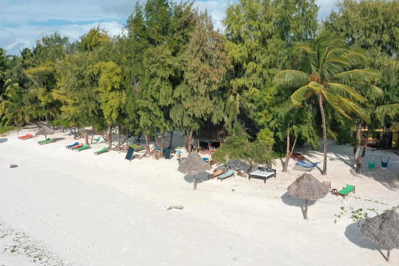 Evergreen Lodge Bwejuu