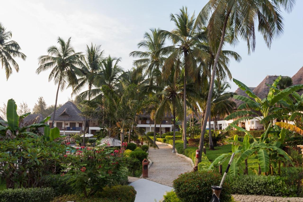 Paradise & Resort
