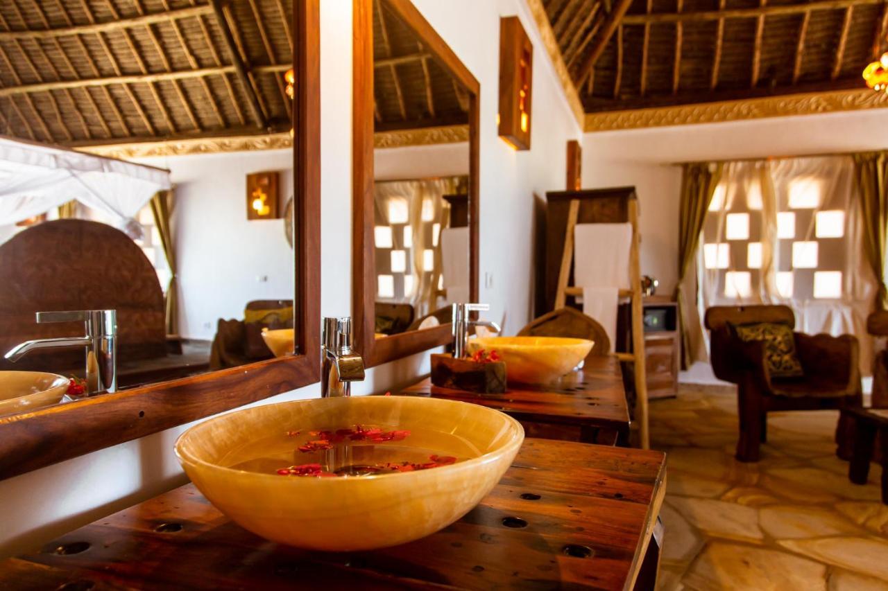 The Island - (adults Only) Pongwe
