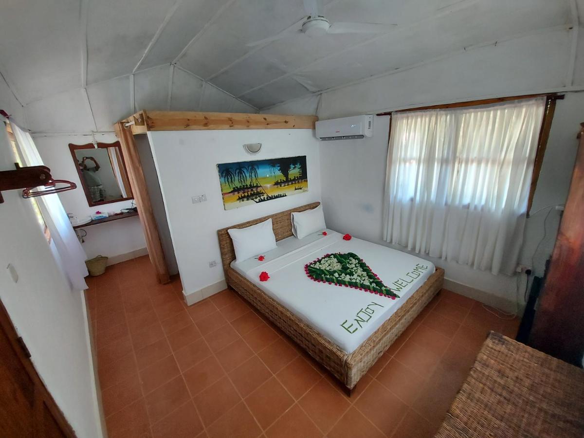 Hotel Albatross Ocean View 4*