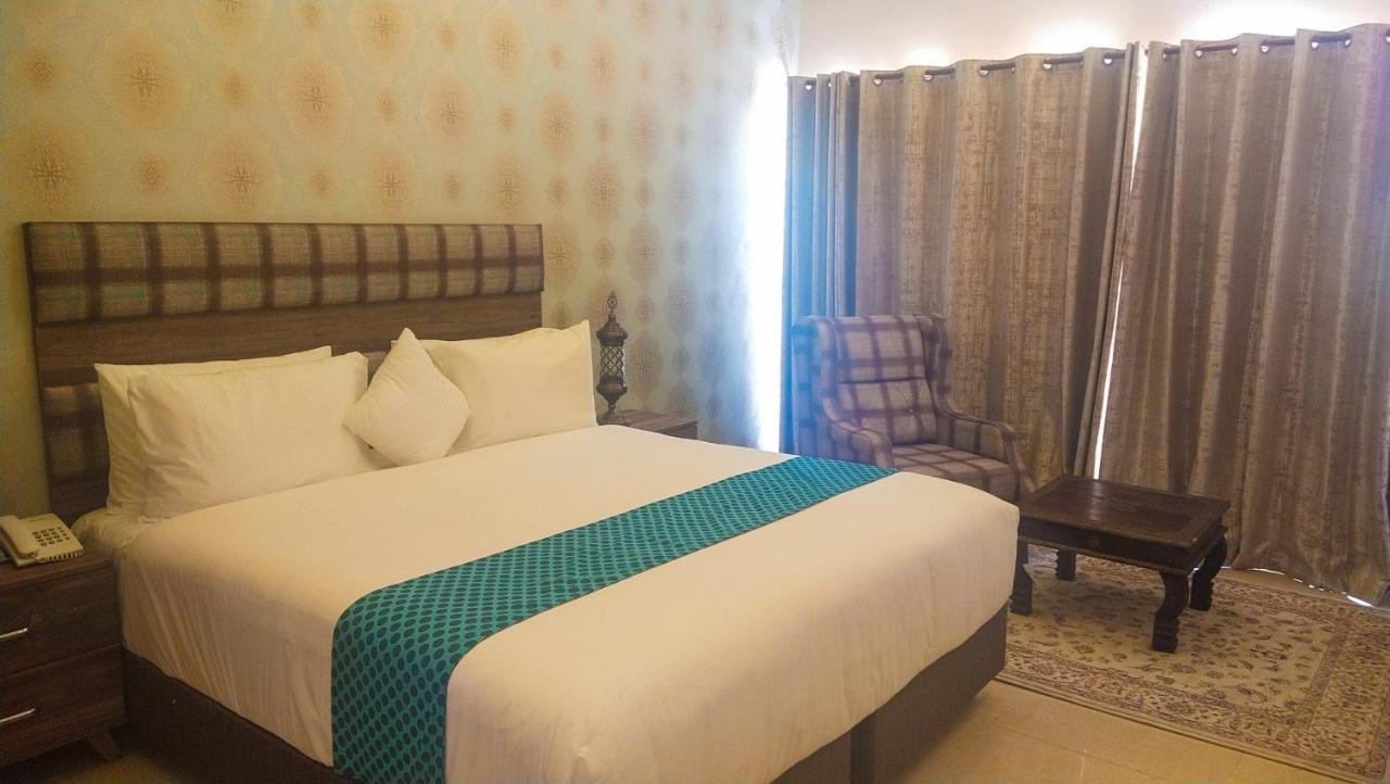Golden Palm Boutique Hotel