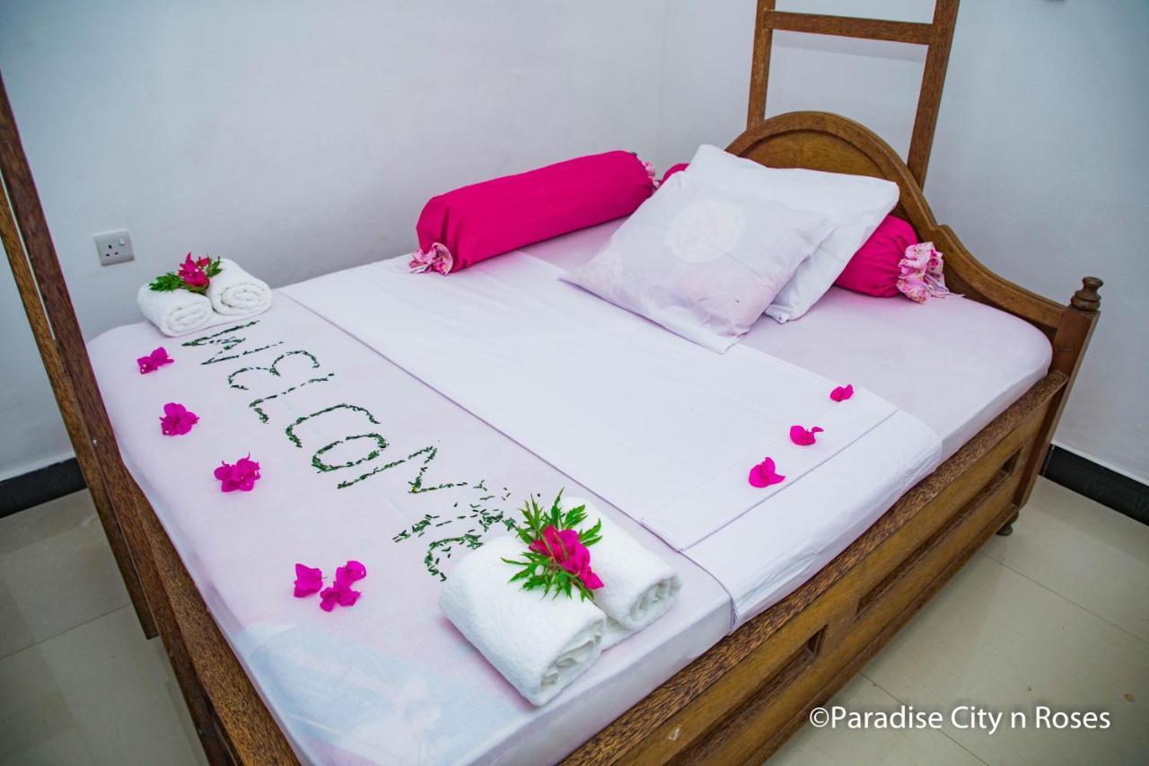 Paradise City N Roses Bed & Breakfast *